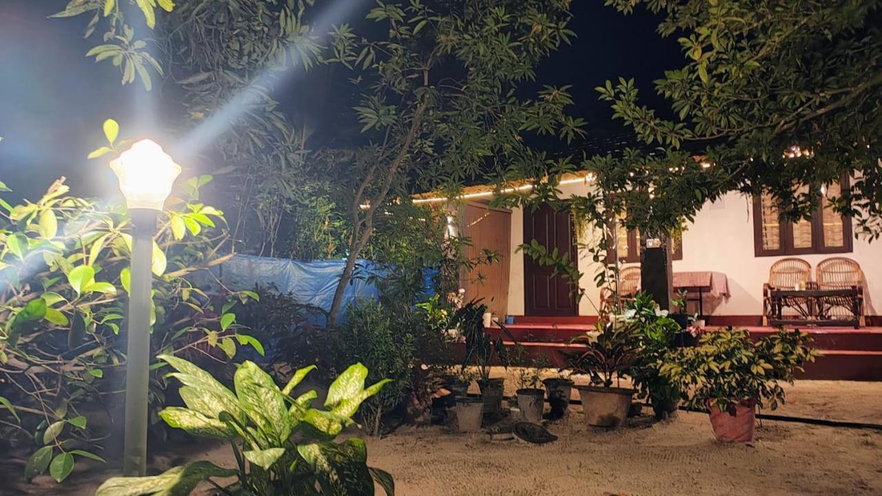 Marari Adonis Beach Villa Mararikulam Exteriér fotografie